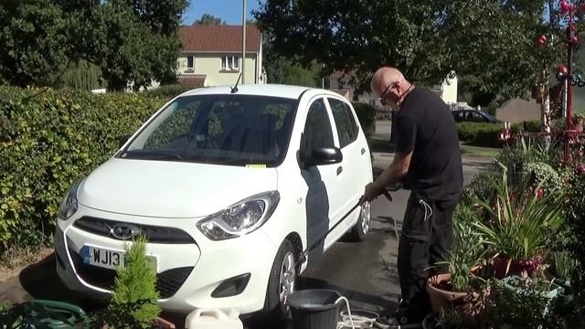 Multi Functional 20 Volt Lithium Ion Cordless Pressure Washer Kit смотреть онлайн