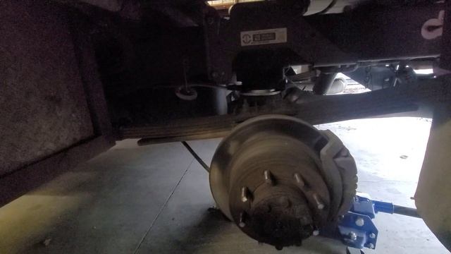2004 3rd gen cab roof light install, BORA wheel spacers, and emergency light смотреть онлайн