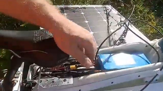 Соларбайк, электровелосипед на солнечных батареях. Обеденная подзарядка. смотреть онлайн