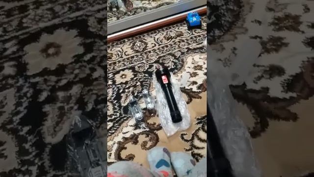 Китайский подводный фонарь HEDELI смотреть онлайн