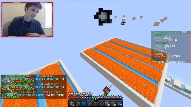 Cobblestone Generator GLITCH GENERATES SPAWNERS! | Minecraft Skyblock смотреть онлайн
