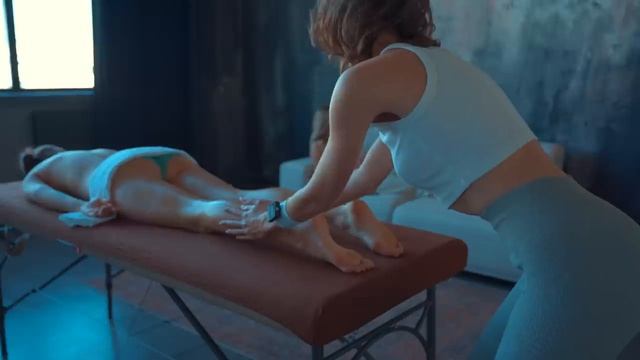 Ultimate ASMR Foot Relaxation for Veronica смотреть онлайн