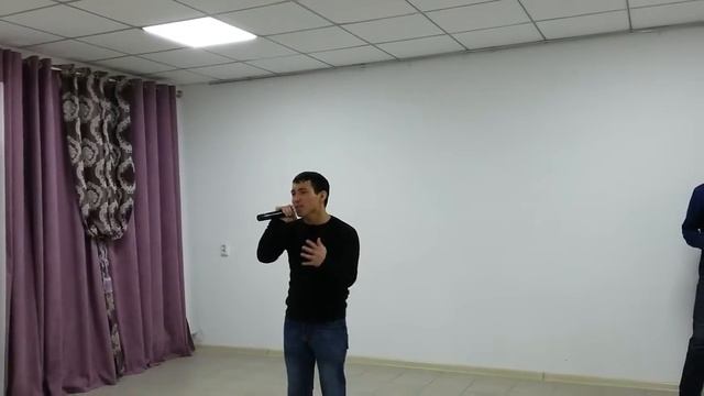 Толеген Курмангазы - Твои шаги Репетиция2016 смотреть онлайн