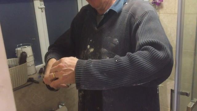 FLUIDMASTER Toilet Cistern Fill Valve 1/2" With Brass Shank - Fitting and Review смотреть онлайн