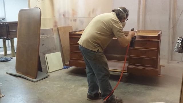 refinishing a Sligh furniture executive desk смотреть онлайн
