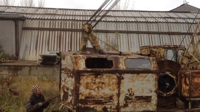 Смерть крана (оригинал) смотреть онлайн