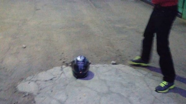 Китайский шлем, против Российской кувалды (Chinese helmet vs Russian Hammer)