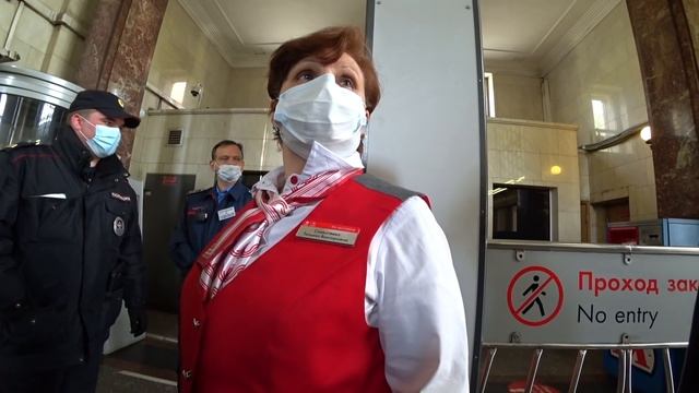 Быдло - СБ, масочное безумие в Московском метрополитене! смотреть онлайн