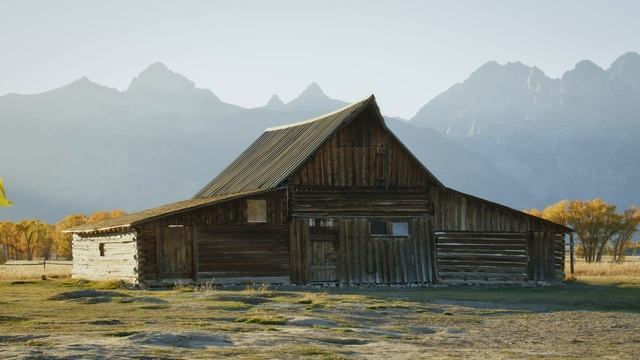 Peaceful Cabin  Ambience 4K 🎶