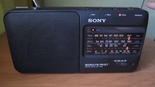 Sony ICF-990L