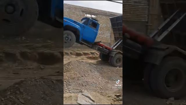 ЗИЛ 130 смотреть онлайн