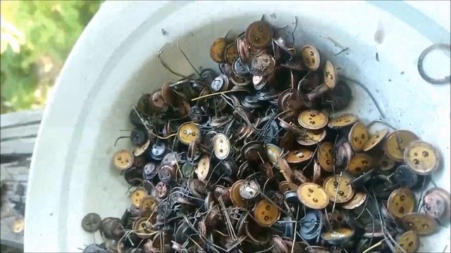 золото из 500 белых транзисторов смотреть онлайн