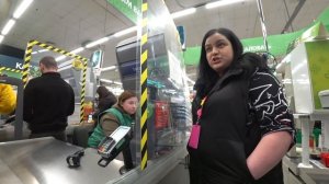 БУЙНЫЕ ПАРАШНИКИ И ТУПЫЕ ХАБАЛКИ ИЗ ПЕРЕКРЁСТКА !!!