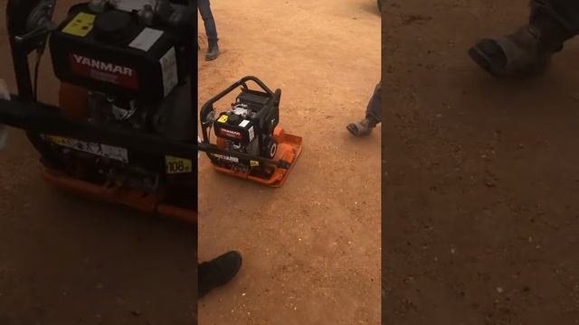 MIKASA FORWARD PLATE COMPACTOR MVCT100D (DIESEL) DEMONSTRATION смотреть онлайн