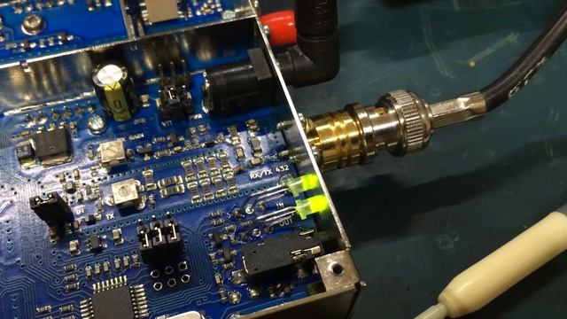 SG-lab's 3.4GHz transverter TX test #2 смотреть онлайн