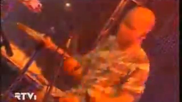 Максим без фонеры Жесть))).flv смотреть онлайн