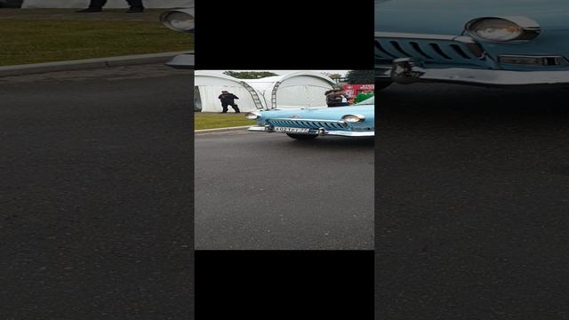 ГАЗ-21 Волга и не одна. Все ретро автомобили в одном месте смотреть онлайн