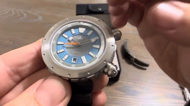 PHOIBOS VORTEX ANTI-MAG DIVER смотреть онлайн