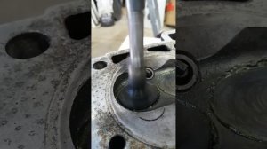 пневматическая машинка для притирки клапанов.