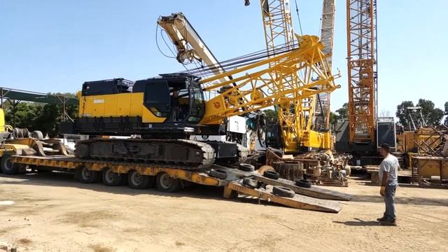 KOBELCO CKE900G Transporting Crawler Crane