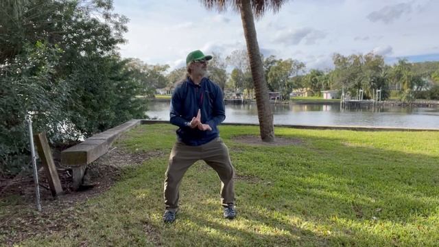 Qigong & Fables 3: "Circling Upward" Coiling Silk and Aesop's "The Eagle, the Two Men, and the Fox смотреть онлайн