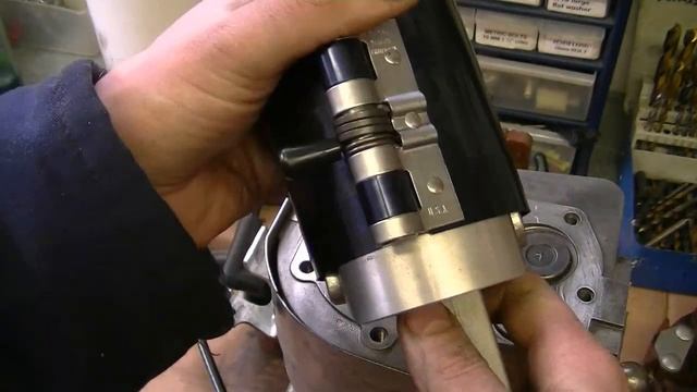 HOW TO USE a Piston Ring Compressor Tool When Repairing Small Engines смотреть онлайн