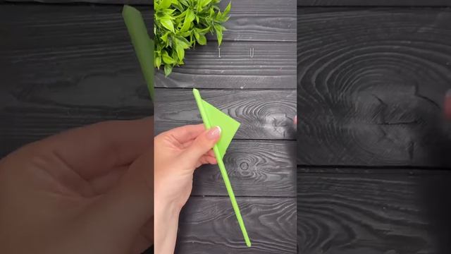 Как сделать необычный цветок из бумаги своими руками - поделки из бумаги 🌷🌼🌹 смотреть онлайн