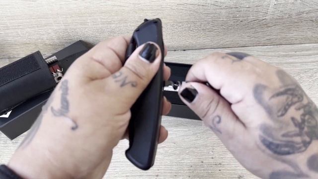 Victorinox Ranger Grip 55 Onyx Black смотреть онлайн