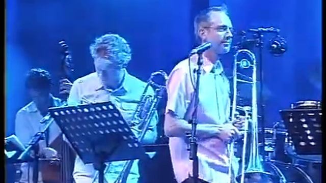 Flat Earth Society ft. Jimi Tenor @ Sines - Master Stone смотреть онлайн