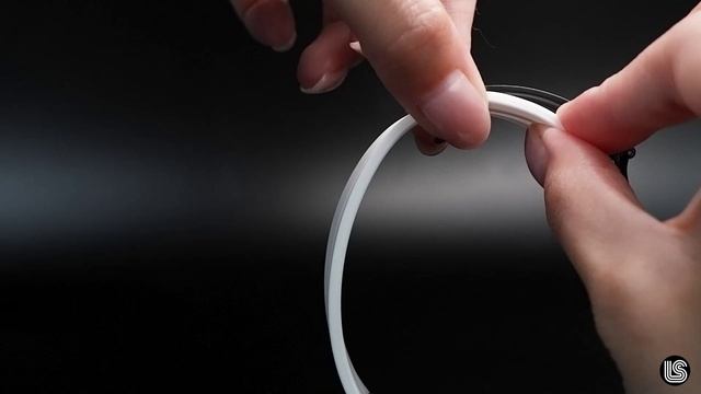 Ремешок для Apple Watch Silicone Magnetic смотреть онлайн