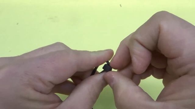 How To Undo A Zip Tie Without Cutting It-Cable Tie Tutorial смотреть онлайн