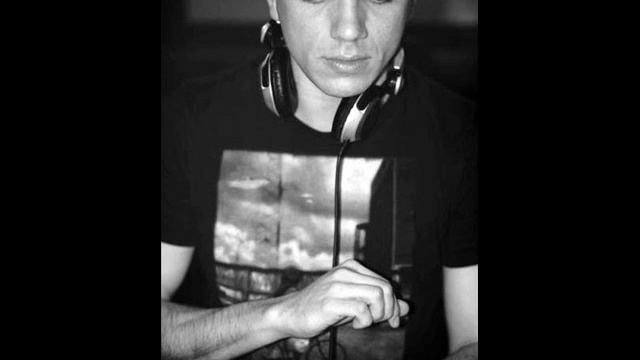 Marcelo Vasami - Storm (Original Mix) смотреть онлайн