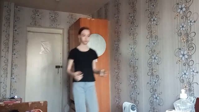 моё первое видео/убираюсь в комнате 🌸🤍🪴 смотреть онлайн