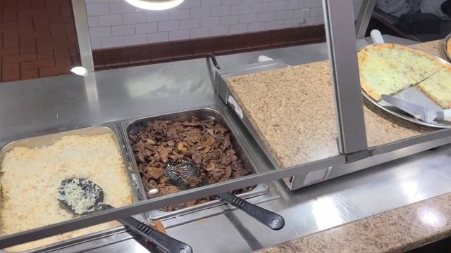 Американская еда в ресторане смотреть онлайн