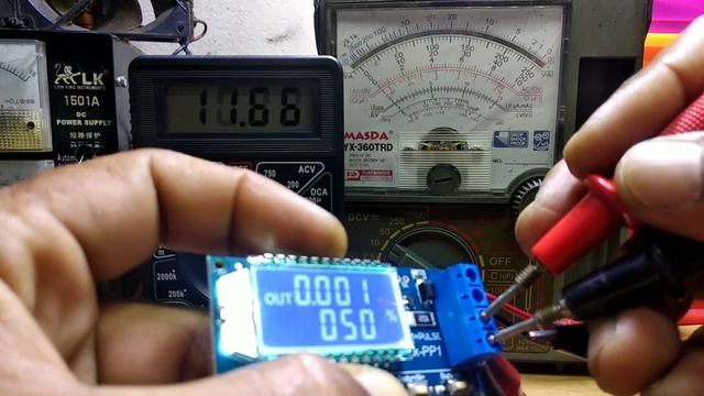 PENGATUR KECEPATAN KIPAS DAN CAHAYA LED DENGAN PWM GENERATOR смотреть онлайн