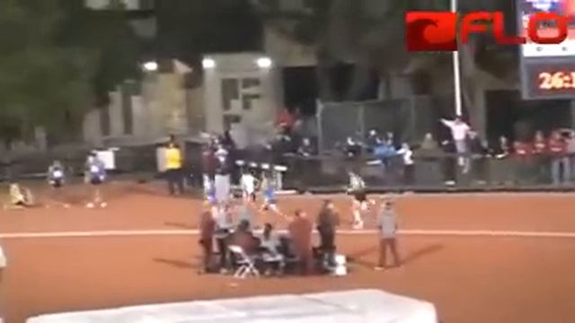 Chris Solinsky 10k America Record 26:59 - last 2 laps смотреть онлайн