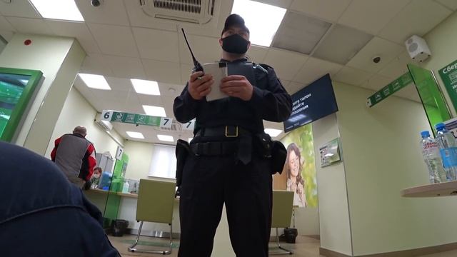 Тупые мусора в конченом Сбербанке!!! Ярославль!!! смотреть онлайн