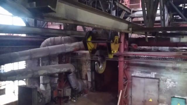 Кран бешанная табуретка 20 тонн мостовой смотреть онлайн