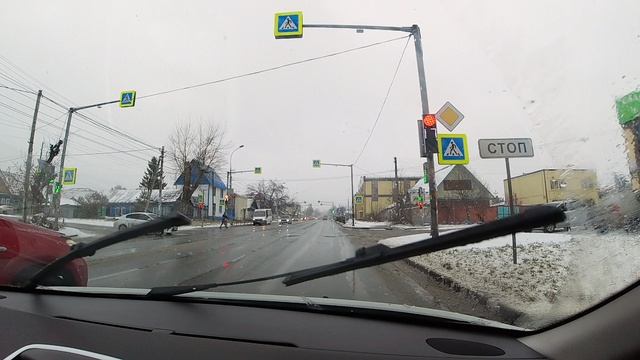 Vecteezy_novosibirsk-russia-october-31-2021-view-from-a-car_26342699