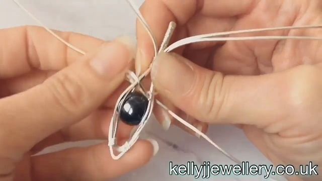 Wire Wrap “Echo” Pendant Tutorial. смотреть онлайн