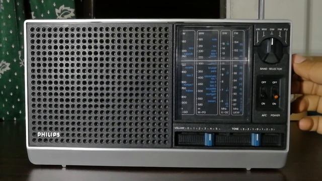 Philips 750 Excellent Sound Excellent Radio