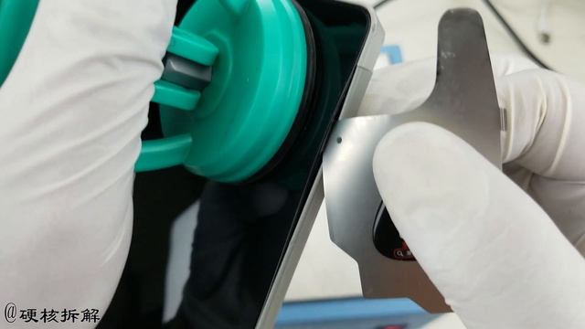 Surface Teardown 用X光透视微软Surface平板电脑后拆开看影像和实物的对比 смотреть онлайн