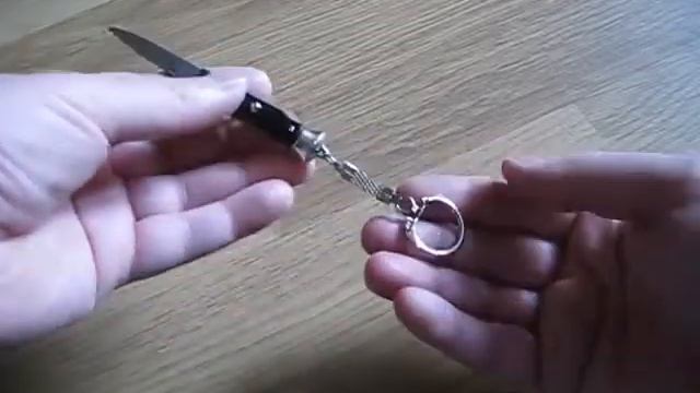 Брелок-стилет фирмы SKM. Италия. Черный.