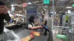 МАГАЗИНЫ - ТУХЛОПРИТОНЫ МУРМАНСКА СНОВА ПРОДАЮТ ПРОСРОК