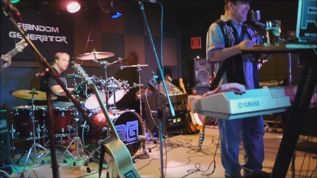 Random Generator - Rock & Roll Music Clip смотреть онлайн