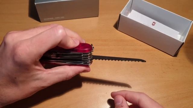 [REVIEW] Victorinox - EXPEDITION LITE (Swiss Army Knife)
