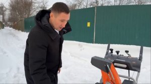 Снегоуборщик для любого типа снега! Бросает снег до 20 метров.