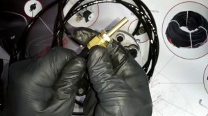 Трубка ПВХ , монтаж фитинга к Редуктору Томасетто