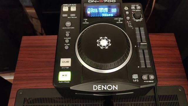Дека Denon DN-S700 (послушаем песню по жизни)