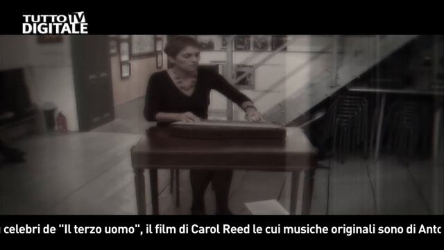 Cornelia Mayer reinterpreta le musiche de 'Il terzo uomo' di Carol Reed смотреть онлайн